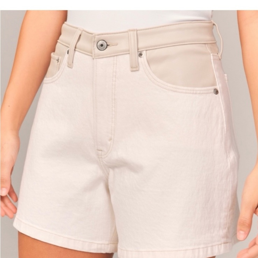 Abercrombie Curve Love Dad Shorts